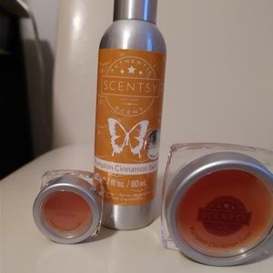 Scentsy room spray and sample wax melts